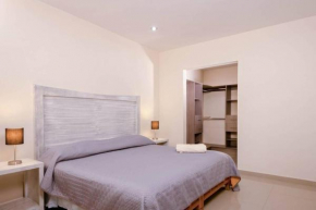 Casa con 3 recámaras y jardín